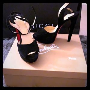 Louis  Vuitton heels